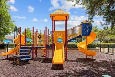 Купить таунхаус в Киссимми, Флорида 7 комнат, 136.57м2, № 2104690 - фото 25