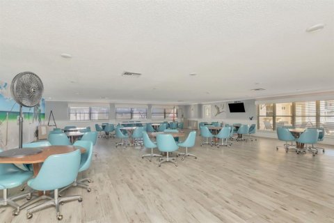 Copropriété à vendre à Gulfport, Floride: 1 chambre, 98.48 m2 № 2142351 - photo 27
