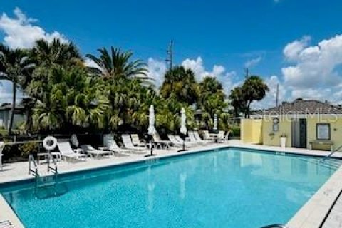 Copropriété à vendre à Punta Gorda, Floride: 2 chambres, 102.19 m2 № 1910110 - photo 30