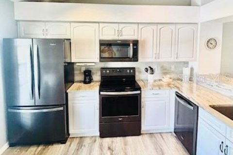 Copropriété à vendre à Punta Gorda, Floride: 2 chambres, 102.19 m2 № 1910110 - photo 6