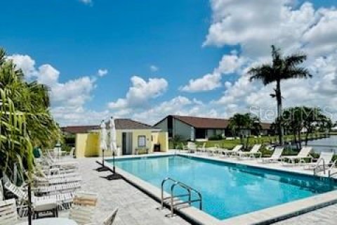 Copropriété à vendre à Punta Gorda, Floride: 2 chambres, 102.19 m2 № 1910110 - photo 28