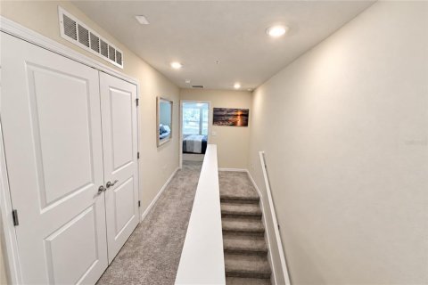 Touwnhouse à vendre à Sanford, Floride: 3 chambres, 156.26 m2 № 2408759 - photo 8