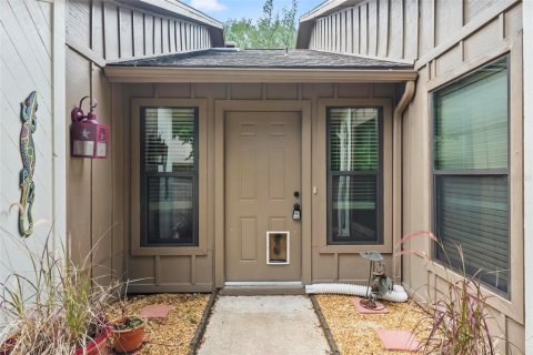Townhouse in Ormond Beach, Florida 2 bedrooms, 141.77 sq.m. № 1818943 - photo 4