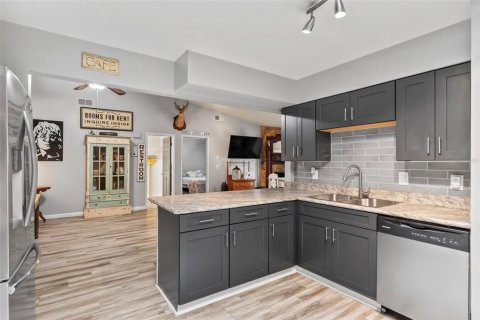 Townhouse in Ormond Beach, Florida 2 bedrooms, 141.77 sq.m. № 1818943 - photo 26