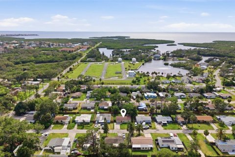 Villa ou maison à vendre à New Port Richey, Floride: 3 chambres, 97.55 m2 № 2109771 - photo 25