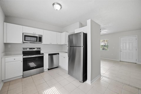 Villa ou maison à vendre à New Port Richey, Floride: 3 chambres, 97.55 m2 № 2109771 - photo 5