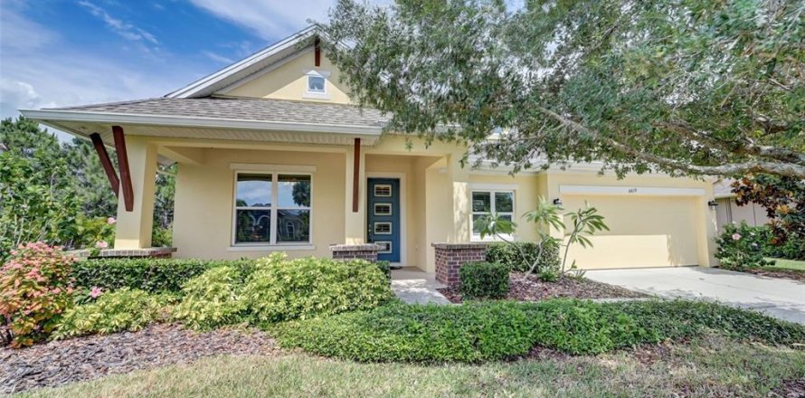 Villa ou maison à Apollo Beach, Floride 4 chambres, 235.79 m2 № 1157163