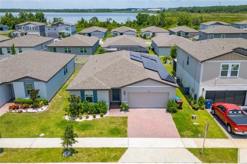 House in Haines City, Florida 4 bedrooms, 183.76 sq.m. № 2231936 - photo 3