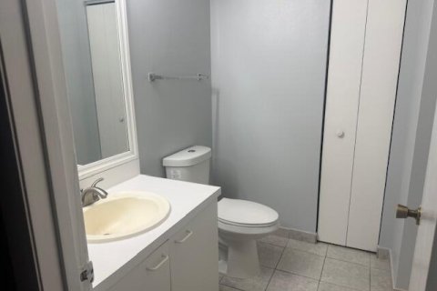Copropriété à louer à West Palm Beach, Floride: 2 chambres, 82.5 m2 № 2388007 - photo 6