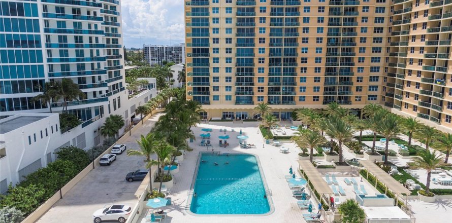 Estudio en el Condominio en Hollywood, Florida № 1129262