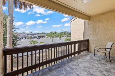 Condo in Sarasota, Florida, 2 bedrooms  № 2226130 - photo 22
