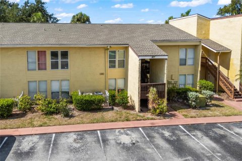 Condo in Sarasota, Florida, 2 bedrooms  № 2226130 - photo 27