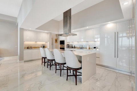 Condominio en venta en Boca Raton, Florida, 3 dormitorios, 361.48 m2 № 2089629 - foto 9