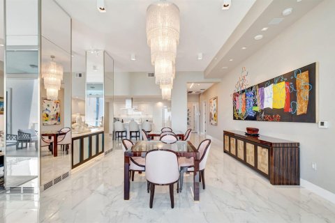 Condominio en venta en Boca Raton, Florida, 3 dormitorios, 361.48 m2 № 2089629 - foto 6