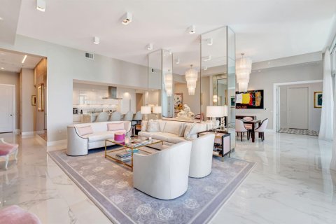 Condominio en venta en Boca Raton, Florida, 3 dormitorios, 361.48 m2 № 2089629 - foto 4