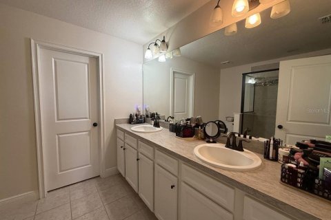 Townhouse in Riverview, Florida 3 bedrooms, 159.42 sq.m. № 1901053 - photo 18