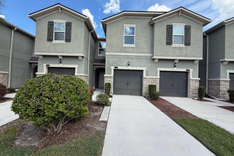 Townhouse in Riverview, Florida 3 bedrooms, 159.42 sq.m. № 1901053 - photo 1