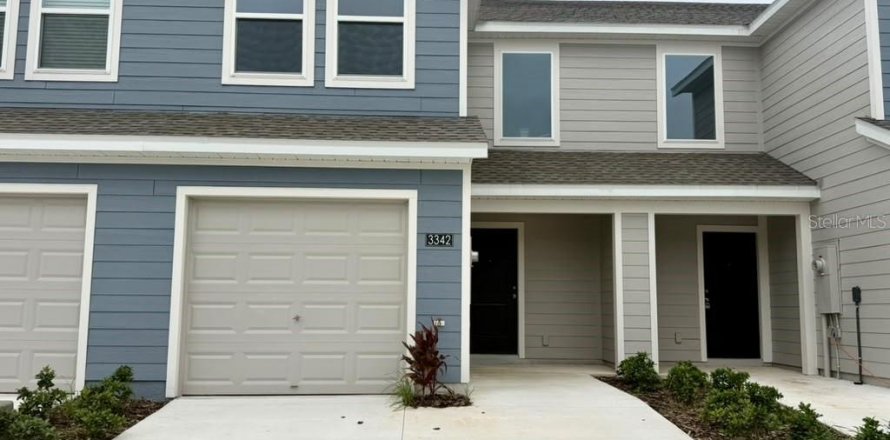 Touwnhouse à Davenport, Floride 3 chambres, 128.76 m2 № 2425376