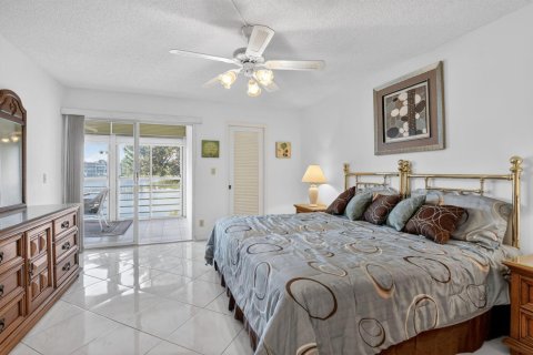 Copropriété à vendre à Boca Raton, Floride: 2 chambres, 87.79 m2 № 2251480 - photo 12