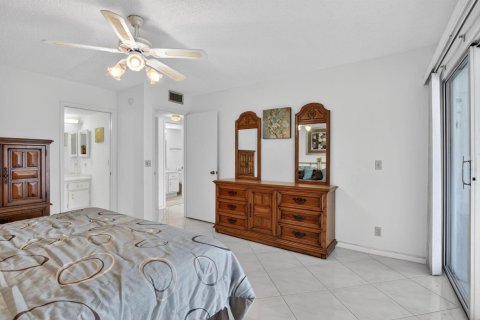 Copropriété à vendre à Boca Raton, Floride: 2 chambres, 87.79 m2 № 2251480 - photo 11