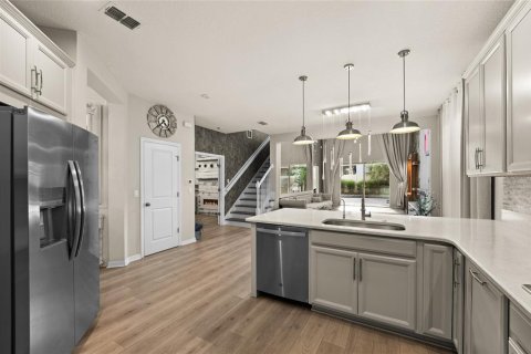 Casa en venta en Clermont, Florida, 4 dormitorios, 245.26 m2 № 1625294 - foto 4