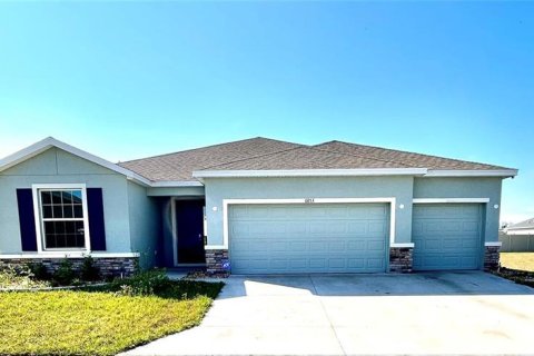 House in Ocala, Florida 4 bedrooms, 236.53 sq.m. № 2296698