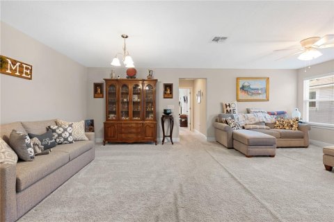 Townhouse in Riverview, Florida 4 bedrooms, 243.22 sq.m. № 2232590 - photo 24