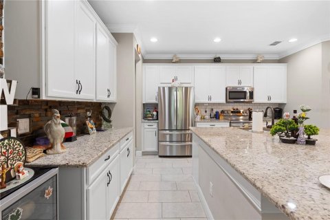 Townhouse in Riverview, Florida 4 bedrooms, 243.22 sq.m. № 2232590 - photo 13