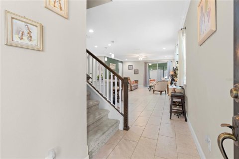 Townhouse in Riverview, Florida 4 bedrooms, 243.22 sq.m. № 2232590 - photo 8