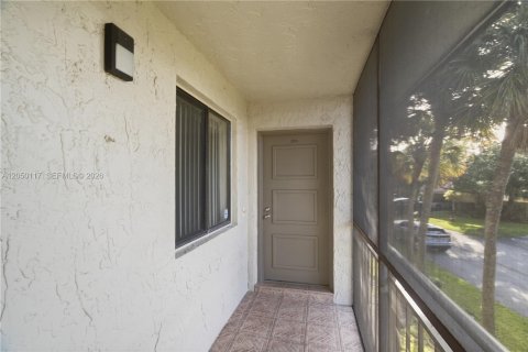 Condominio en venta en Weston, Florida, 2 dormitorios, 114.73 m2 № 2186367 - foto 3