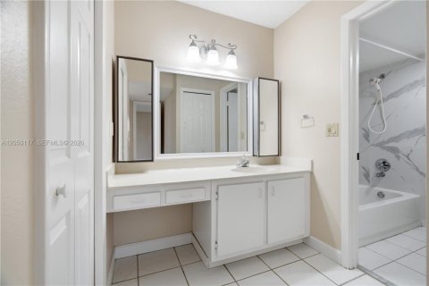 Condominio en venta en Weston, Florida, 2 dormitorios, 114.73 m2 № 2186367 - foto 23
