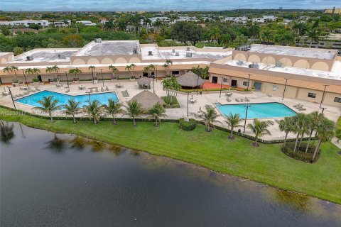 Condominio en venta en Weston, Florida, 2 dormitorios, 114.73 m2 № 2186367 - foto 27