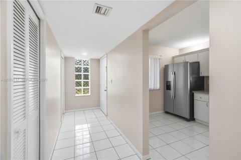 Condominio en venta en Weston, Florida, 2 dormitorios, 114.73 m2 № 2186367 - foto 5
