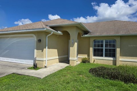 Casa en venta en Cape Coral, Florida, 4 dormitorios, 159.42 m2 № 1904216 - foto 7