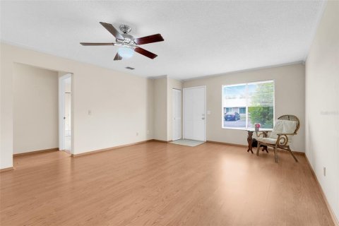 Condominio en venta en Tavares, Florida, 3 dormitorios, 105.91 m2 № 1900097 - foto 4