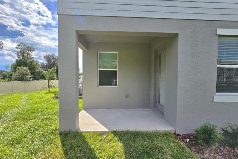 Touwnhouse à louer à Zephyrhills, Floride: 3 chambres, 167.87 m2 № 2400471 - photo 23