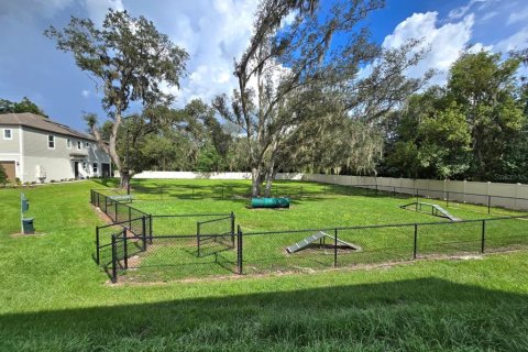 Touwnhouse à louer à Zephyrhills, Floride: 3 chambres, 167.87 m2 № 2400471 - photo 22