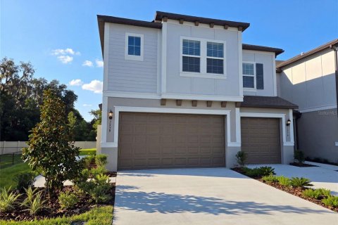 Touwnhouse à Zephyrhills, Floride 3 chambres, 167.87 m2 № 2400471