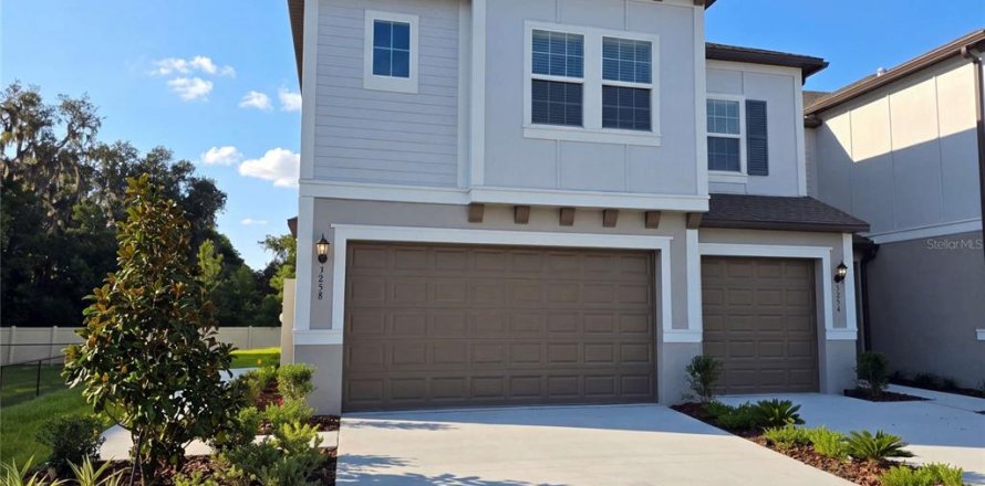 Touwnhouse à Zephyrhills, Floride 3 chambres, 167.87 m2 № 2400471