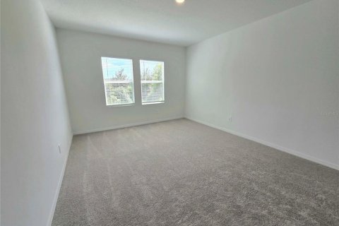 Touwnhouse à louer à Zephyrhills, Floride: 3 chambres, 167.87 m2 № 2400471 - photo 18