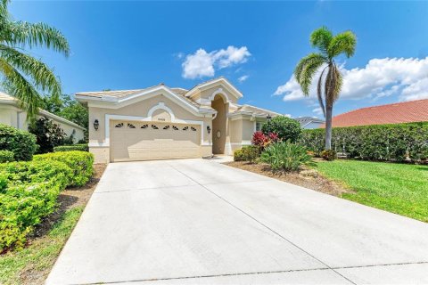 Casa en venta en Lakewood Ranch, Florida, 3 dormitorios, 155.98 m2 № 1680826 - foto 8