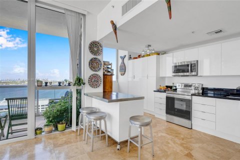 Condominio en venta en North Bay Village, Florida, 3 dormitorios, 191.84 m2 № 1683972 - foto 22