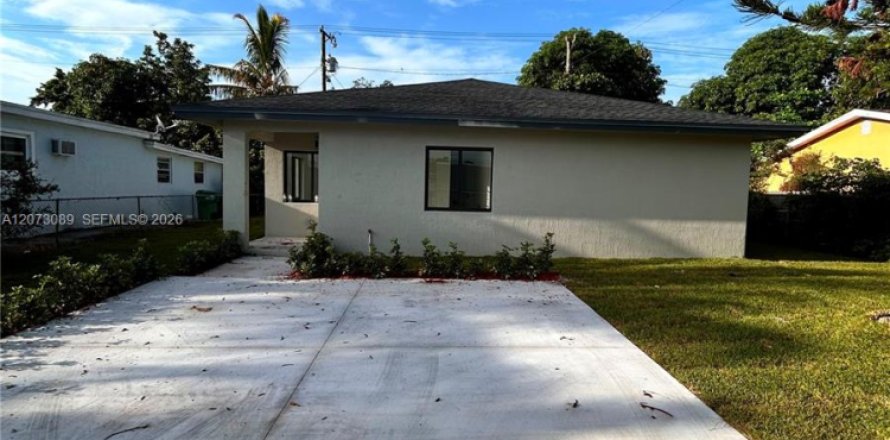Villa ou maison à Miami, Floride 4 chambres, 171.87 m2 № 2311151