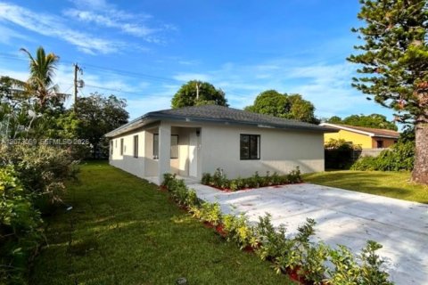 Villa ou maison à vendre à Miami, Floride: 4 chambres, 171.87 m2 № 2311151 - photo 6