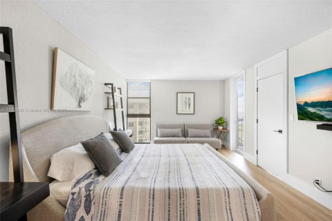 Copropriété à vendre à Pompano Beach, Floride: 1 chambre, 89.19 m2 № 1726453 - photo 10