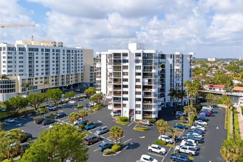Copropriété à vendre à Pompano Beach, Floride: 1 chambre, 89.19 m2 № 1726453 - photo 18