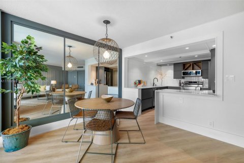 Copropriété à vendre à Pompano Beach, Floride: 1 chambre, 89.19 m2 № 1726453 - photo 4