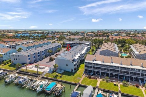 Adosado en alquiler en Tierra Verde, Florida, 3 dormitorios, 166.76 m2 № 1802323 - foto 26