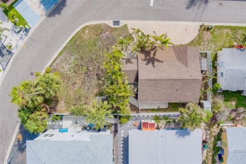 Land in Redington Shores, Florida № 1680212 - photo 14