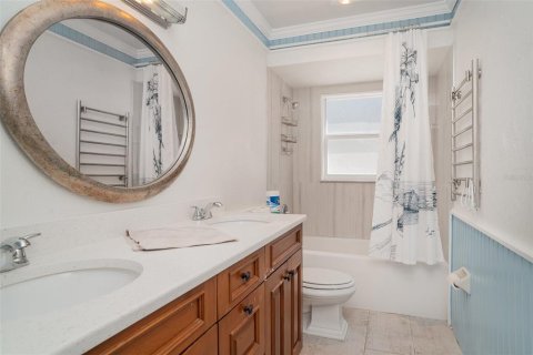 Casa en venta en Venice, Florida, 5 dormitorios, 311.97 m2 № 1635930 - foto 17